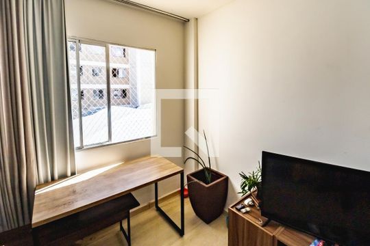 Apartamento à venda com 2 quartos, 47m² em Jardim Imperial, Lagoa Santa