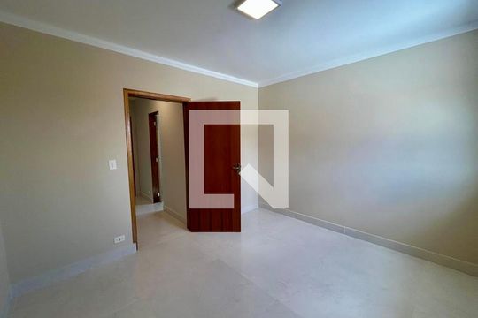 Quarto 1 de casa à venda com 3 quartos, 134m² em Jardim São Jorge, Guarulhos