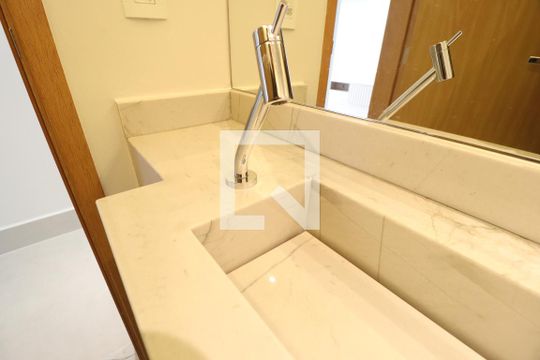 Lavabo de apartamento para alugar com 2 quartos, 86m² em Jardim Sul, Uberlândia