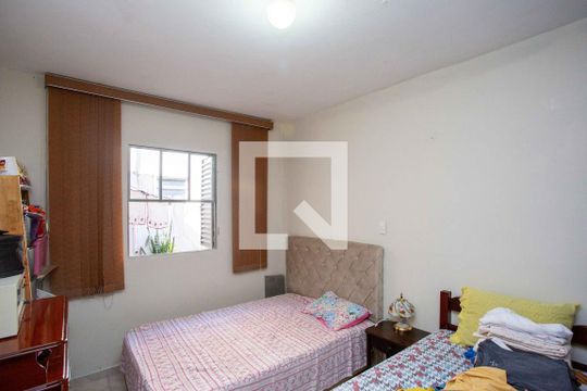 Quarto 2 de casa à venda com 3 quartos, 200m² em Casa Grande, Diadema