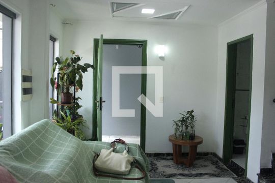 Sala  de casa para alugar com 3 quartos, 250m² em Jardim Dourado, Guarulhos