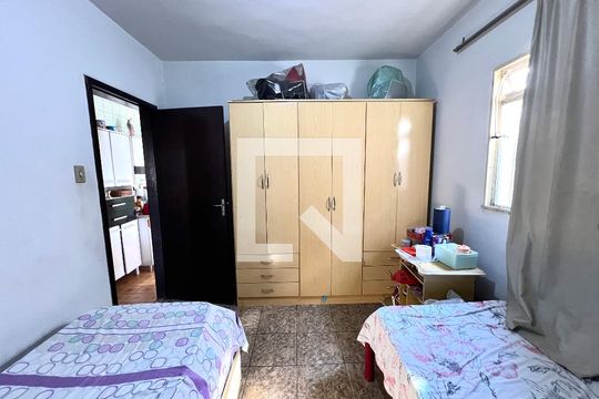 Casa à venda com 3 quartos, 360m² em São João Batista, Belo Horizonte