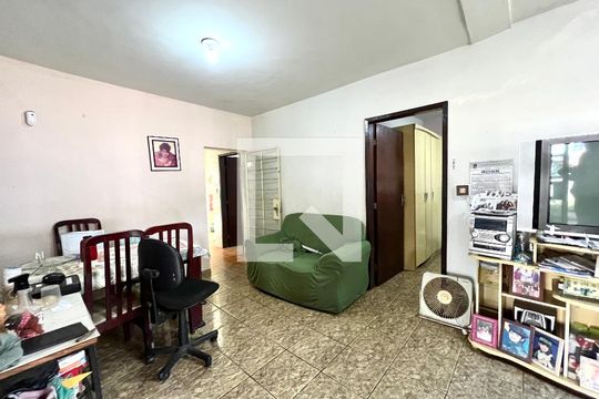 Casa à venda com 3 quartos, 360m² em São João Batista, Belo Horizonte