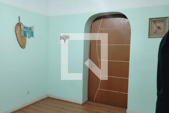 Quarto de casa para alugar com 5 quartos, 200m² em Ipiranga, São Paulo