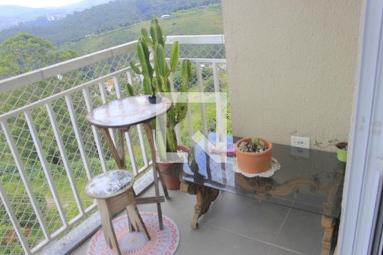 Varanda  de apartamento à venda com 2 quartos, 56m² em Parque Continental Ii, Guarulhos