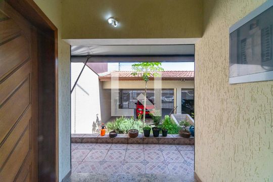 Vista da Sala de casa para alugar com 3 quartos, 300m² em Jardim Ocara, Santo André