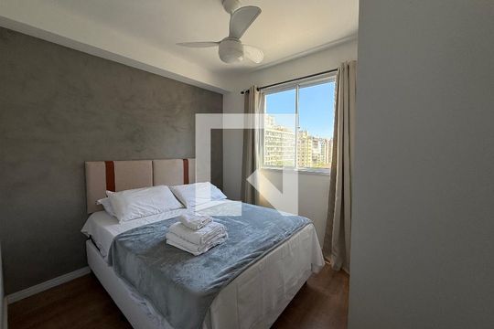 Quarto de kitnet/studio para alugar com 1 quarto, 26m² em República, São Paulo