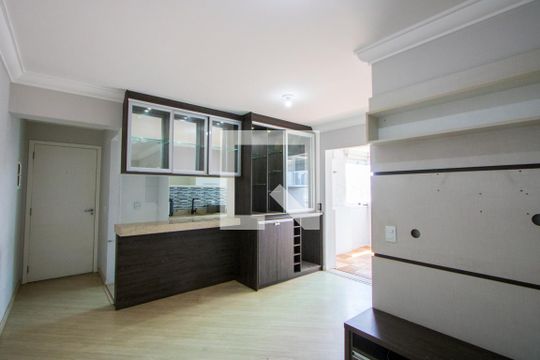 Sala de apartamento para alugar com 2 quartos, 60m² em Vila Valparaíso, Santo André
