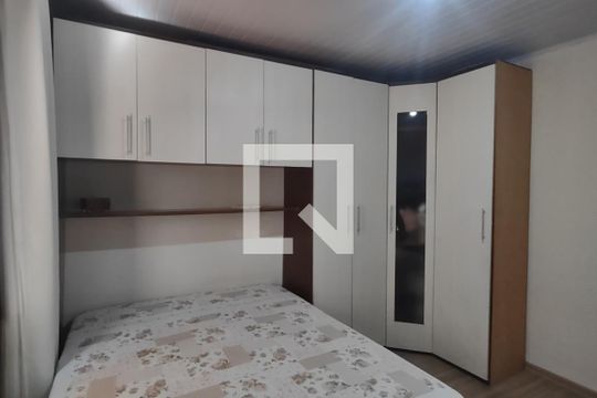 Quarto 1 de casa à venda com 2 quartos, 135m² em Olímpico, São Caetano do Sul