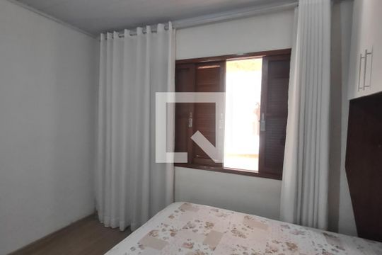 Quarto 1 de casa à venda com 2 quartos, 135m² em Olímpico, São Caetano do Sul