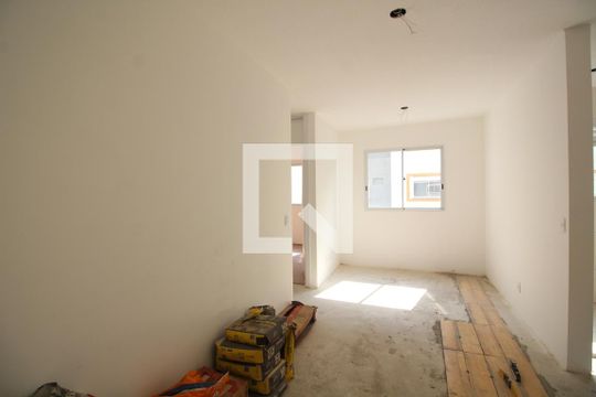 Sala de apartamento para alugar com 2 quartos, 43m² em Taquara, Rio de Janeiro