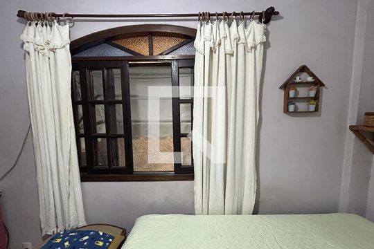 Quarto 1 de casa à venda com 3 quartos, 133m² em Encantado, Rio de Janeiro