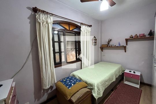 Quarto 1 de casa à venda com 3 quartos, 133m² em Encantado, Rio de Janeiro