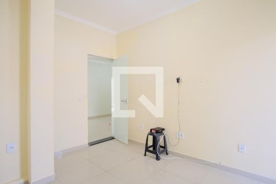 Casa à venda com 3 quartos, 280m² em Vila Carrão, São Paulo