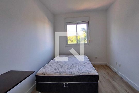 Quarto 1 de apartamento para alugar com 2 quartos, 55m² em Vila Nova, Novo Hamburgo