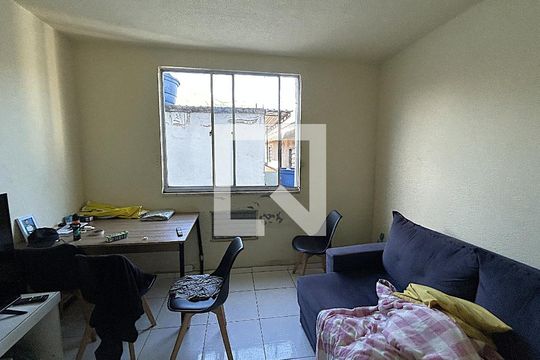 Sala de apartamento para alugar com 1 quarto, 44m² em Encantado, Rio de Janeiro