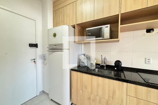 Studio de kitnet/studio para alugar com 1 quarto, 24m² em Vila Olímpia, São Paulo
