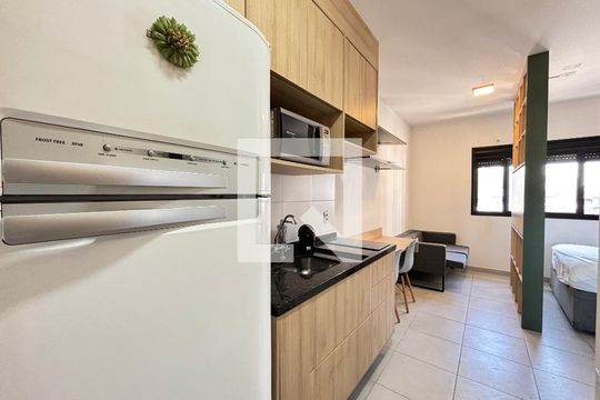 Studio de kitnet/studio para alugar com 1 quarto, 24m² em Vila Olímpia, São Paulo