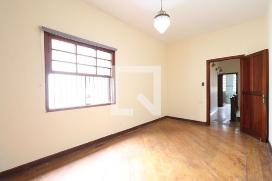 Quarto 1 de casa para alugar com 4 quartos, 230m² em Campos Elíseos, São Paulo