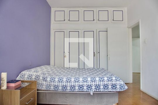 Quarto 2 de apartamento à venda com 3 quartos, 1483m² em Centro, Belo Horizonte