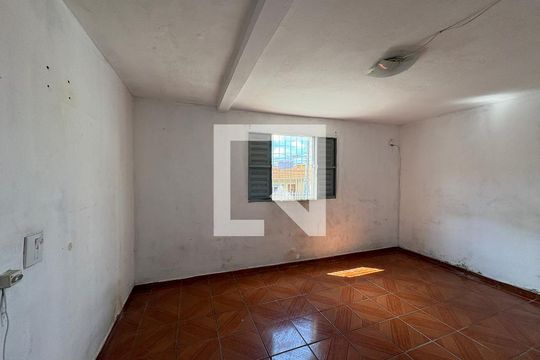 Casa 1- Quarto de casa à venda com 6 quartos, 500m² em Vila Pereira Barreto, São Paulo