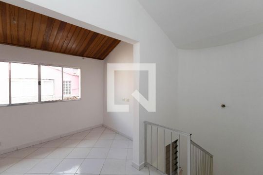 Corredor de casa de condomínio para alugar com 3 quartos, 135m² em Tucuruvi, São Paulo