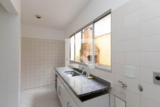 Cozinha  de casa de condomínio para alugar com 3 quartos, 135m² em Tucuruvi, São Paulo