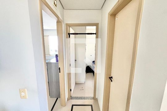 Corredor de apartamento à venda com 2 quartos, 49m² em Parque Mandaqui, São Paulo