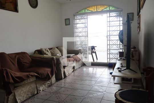 Sala de casa para alugar com 2 quartos, 210m² em Jardim Angela (zona Leste), São Paulo