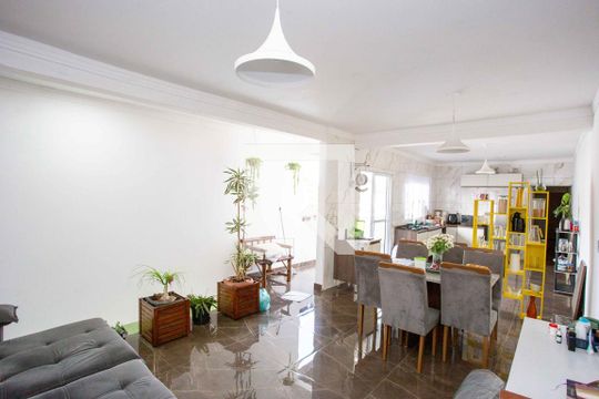 Sala de Jantar Casa 1 de casa à venda com 6 quartos, 177m² em Centro, Diadema