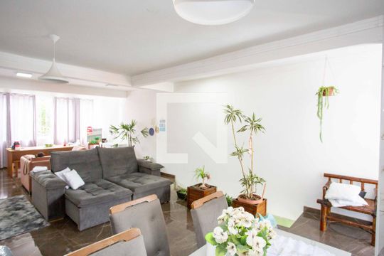 Sala de Jantar Casa 1 de casa à venda com 6 quartos, 177m² em Centro, Diadema