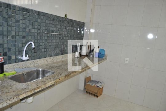 Casa à venda com 4 quartos, 305m² em Piedade, Rio de Janeiro