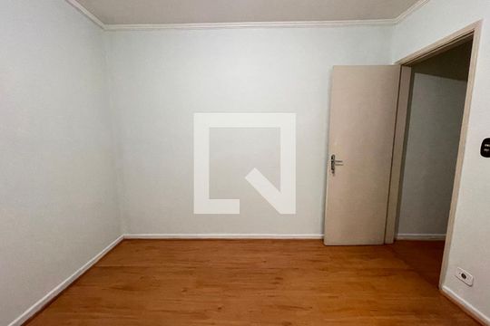 Quarto 1 de casa à venda com 4 quartos, 200m² em Jardim Esmeralda, São Paulo