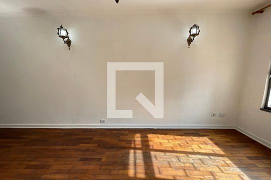 Sala de casa à venda com 4 quartos, 200m² em Jardim Esmeralda, São Paulo