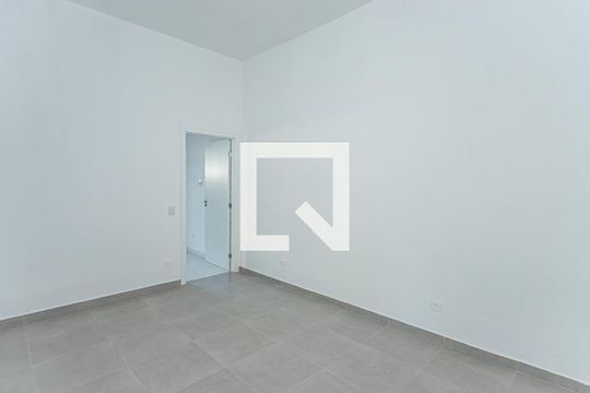 Sala/Quarto casa 1 de casa à venda com 5 quartos, 273m² em Vila Pirituba, São Paulo