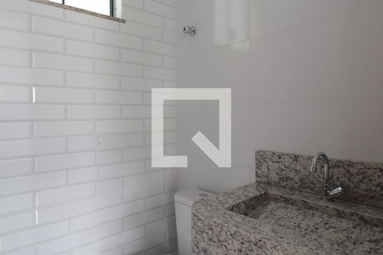 Lavabo de casa à venda com 3 quartos, 152m² em Santa Amelia, Belo Horizonte
