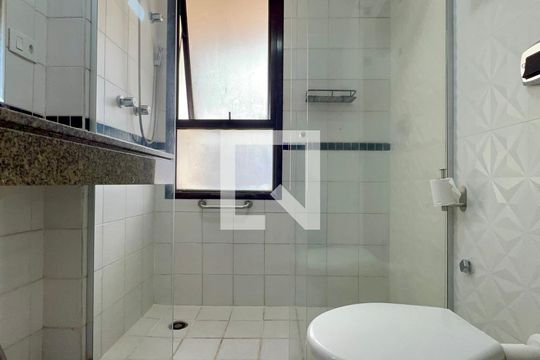 Banheiro de kitnet/studio à venda com 1 quarto, 37m² em Jardim Paulista, São Paulo