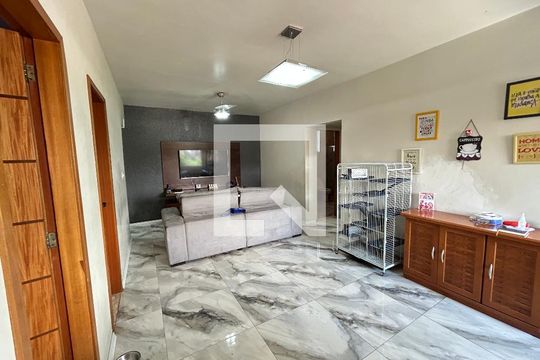 Casa à venda com 3 quartos, 210m² em Piedade, Rio de Janeiro
