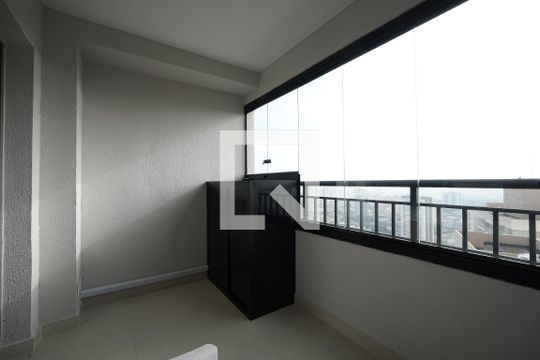 Varanda de kitnet/studio à venda com 1 quarto, 28m² em Sacomã, São Paulo