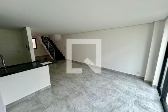 Casa para alugar com 3 quartos, 179m² em Buritis, Belo Horizonte