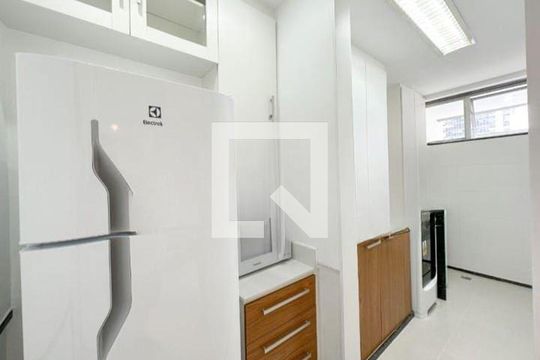 Apartamento à venda com 2 quartos, 80m² em Leblon, Rio de Janeiro