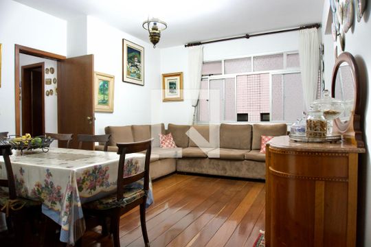 Apartamento à venda com 4 quartos, 144m² em Serra, Belo Horizonte