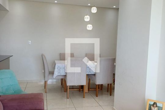 Apartamento para alugar com 2 quartos, 65m² em Balneario Flórida, Praia Grande