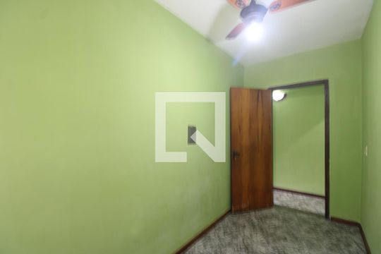 Quarto de casa à venda com 2 quartos, 100m² em Curicica, Rio de Janeiro