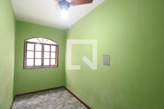 Quarto de casa à venda com 2 quartos, 100m² em Curicica, Rio de Janeiro