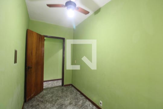 Quarto de casa à venda com 2 quartos, 100m² em Curicica, Rio de Janeiro