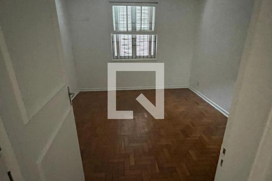 Quarto de casa à venda com 4 quartos, 124m² em Perdizes, São Paulo