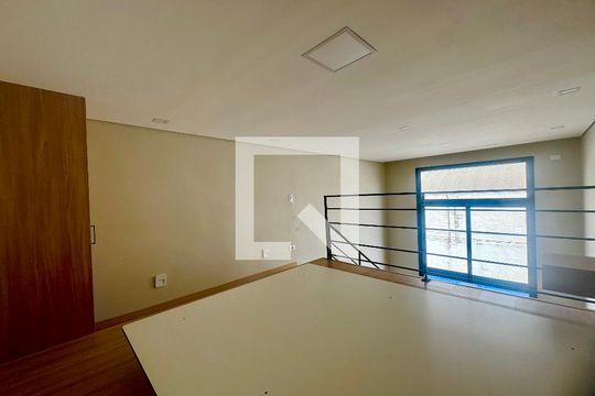 Quarto de kitnet/studio para alugar com 1 quarto, 37m² em Vila Galvão, Guarulhos