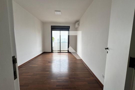 Apartamento à venda com 4 quartos, 692m² em Morumbi, São Paulo