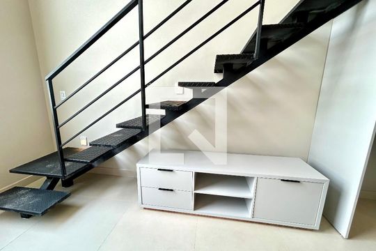 Sala de kitnet/studio para alugar com 1 quarto, 34m² em Vila Galvão, Guarulhos